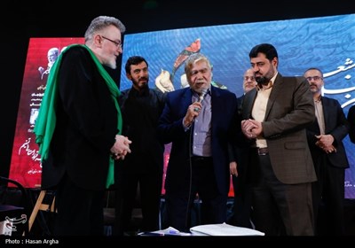شعرخوانی استاد حاج اصغر گنج‌خانلو زنجانی در محفل شعر قرار خبرگزاری تسنیم در زنجان