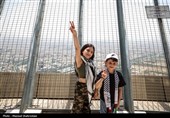 بازدید بیش از 100 خانواده شهدای غزه از برج میلاد