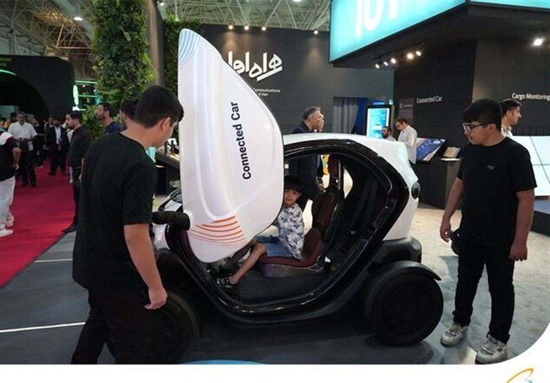 Практический пример подключенного автомобиля на выставке «Iran ELECOMP 2024»
