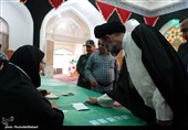 روایت مردم از ادای تکلیف در انتخابات در حرم سیدالکریم(ع)