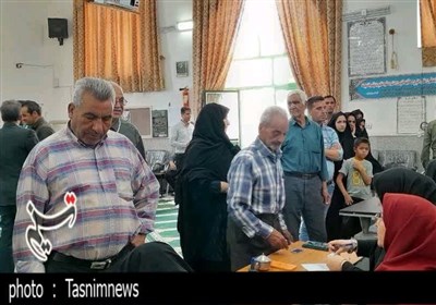شور حماسی مردم کرمانشاه در دور دوم انتخابات ریاست جمهوری