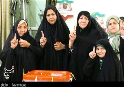 حماسه حضور مردم اصفهان در جشن سیاسی انتخابات ریاست جمهوری