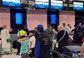 هبوط أول طائرة سوریة فی مطار الریاض بعد 12 عاماً