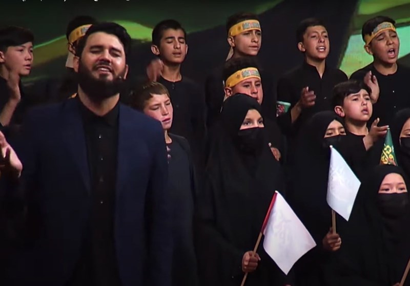 افغانستان| اجرای نواجوانان عاشورایی در «تکیه خانه»