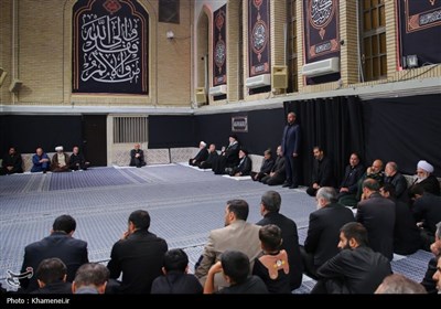 إقامة الليلة الأولى من مراسم العزاء الحسيني بحضور الإمام الخامنئي