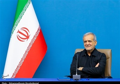 Присутствие 70 делегаций и иностранных официальных лиц на церемонии инаугурации избранного президента Ирана