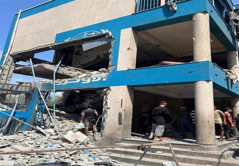بمباران مدرسه‌ آنروا در غزه/ 12 نفر شهید شدند