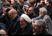 مراسم عزاداری شب تاسوعای حسینی (ع)در حسینیه‌ی امام خمینی(ره)