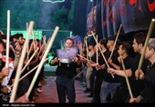 مراسم عزاداری شاه حسین گویان شب تاسوعای حسینی در ارومیه