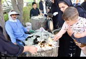 آیین شمع گردانی در اردبیل