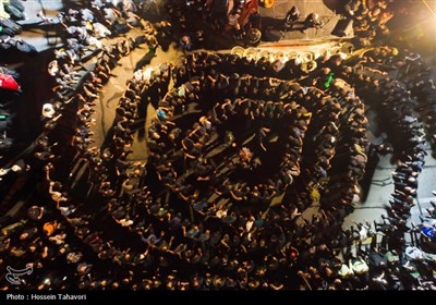 مراسم عزاداری شب عاشورای حسینی در کیش تصویر