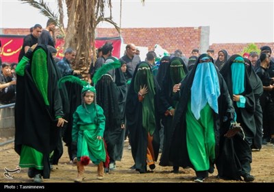 مراسم آیینی تعزیه روز تاسوعا در روستای ده زیار کرمان