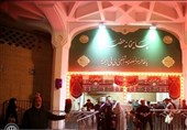 پذیرایی از عزاداران در چایخانه حرم حضرت معصومه(س)+ فیلم