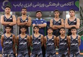İran U15 Güreşçileri Asya Şampiyonu