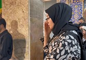 اشک و سینه‌زنی گردشگران ترکیه‌ای در عزاداری یزد