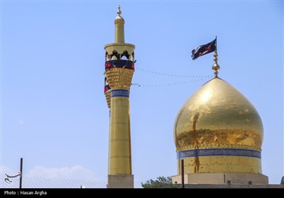 اقامه نماز ظهر عاشورا در حسینیه اعظم زنجان