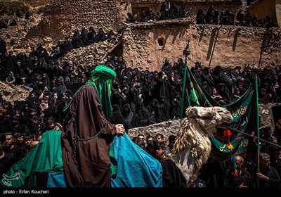 عزاداری عاشورای حسینی در روستای مجن - سمنان