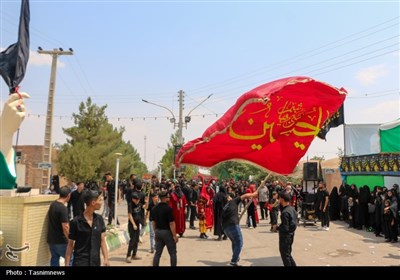 بازسازی واقعه عاشورا در ده‌زیار کرمان