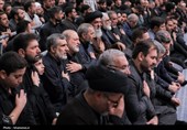 آخرین شب مراسم عزاداری حضرت اباعبدالله الحسین(ع) در حسینیه امام خمینی(ره)