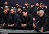 آخرین شب مراسم عزاداری حضرت اباعبدالله الحسین(ع) در حسینیه امام خمینی(ره)