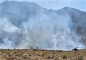 تداوم آتش‌سوزی‌ مزارع در برخی نقاط استان اصفهان