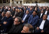 الإمام الخامنئي يستقبل أعضاء مجلس الشورى الاسلامي