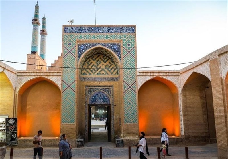 سند مالکیت 20 حسینیه و مسجد استان یزد صادر شد