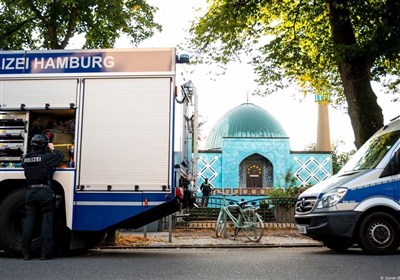 Iran Summons German Envoy over Ban on Hamburg Islamic Centers