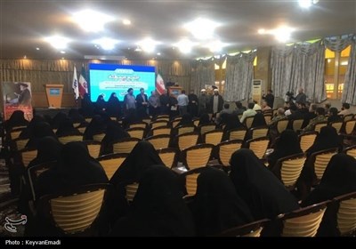 تجلیل از اعضای ستاد نماز جمعه بوشهر