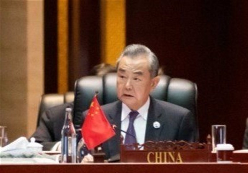 وانگ یی: حاکمیت چین بر جزیره &quot;رنای&quot; تغییر ناپذیر است
