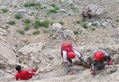 نجات کوهنوردان گرفتارشده در اشترانکوه