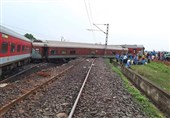 Two Killed, 20 Injured in India Train Derailment