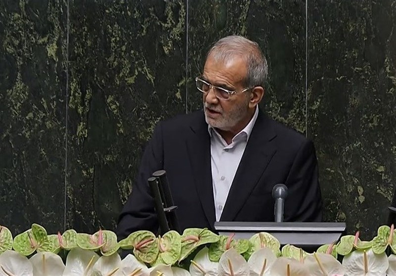 پزشکیان: دولت وفاق ملی متعلق به همه ایرانیان است