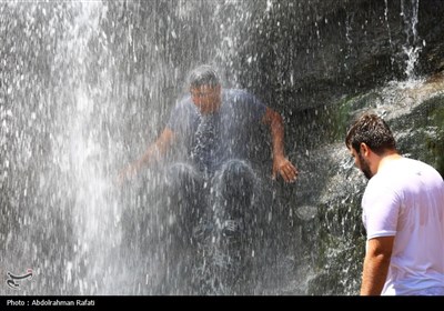 تفریحات تابستانی در گنجنامه همدان