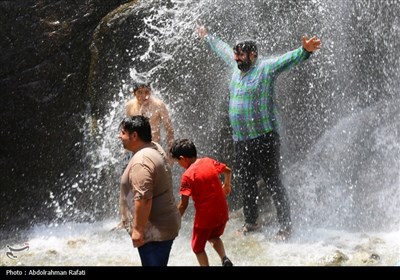 تفریحات تابستانی در گنجنامه همدان