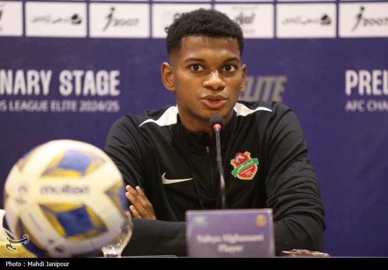 الغسانی: بازی با سپاهان آزمونی خوب برای فوتبال امارات است