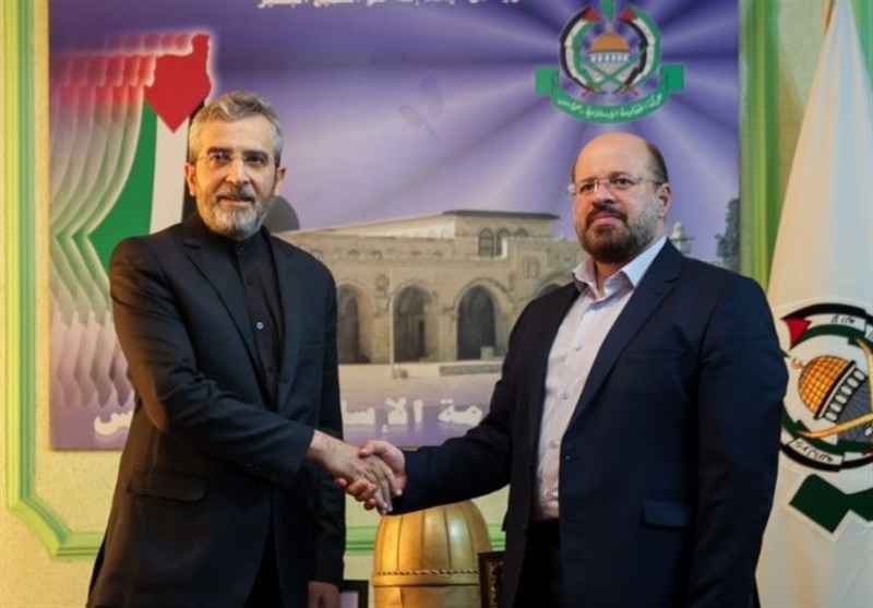 باقری کنی خلال زیارته مکتب حماس فی طهران: إیران لن تدّخر جهداً لدعم الشعب الفلسطینی