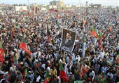 Thousands of Supporters of Pakistan’s Imprisoned Ex-Prime Minister Khan Rally to Demand His Release