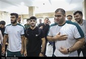 آیین استقبال از افتخارآفرینان کشتی فرنگی المپیک در فرودگاه اهواز