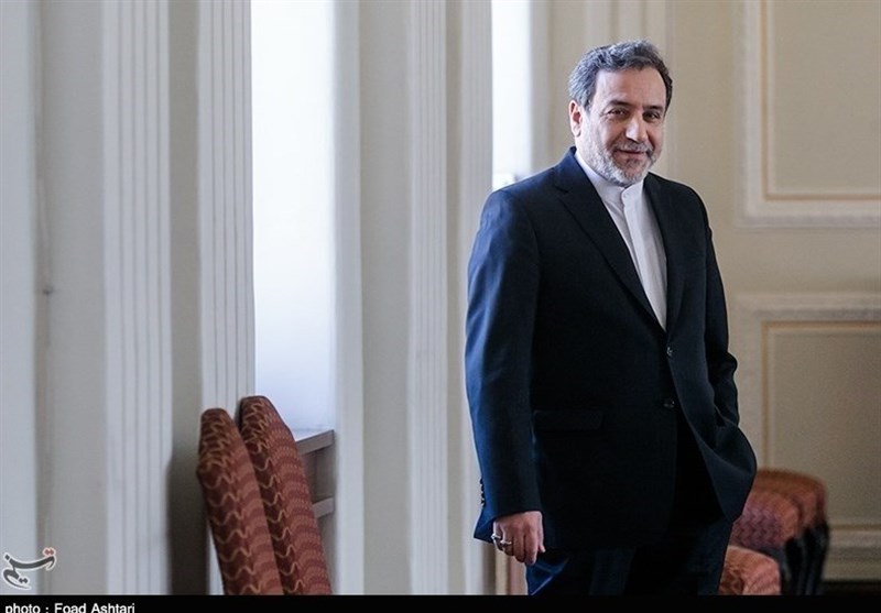 Araqchi Aligns Himself with IRGC Ahead of Confidence Vote