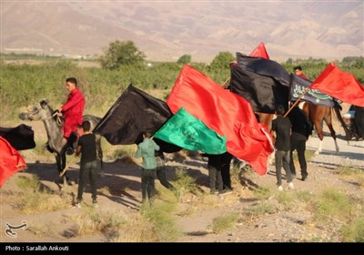 کاروان نمادین اسرای کربلا