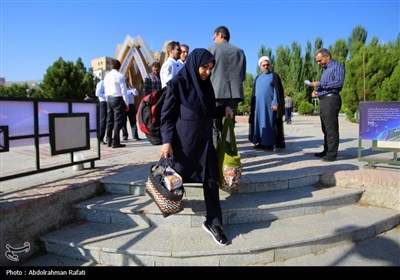 اعزام کاروان بهداشت و درمان همدان به مناطق مرزی سفر اربعین