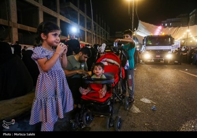 مواكب استقبال زوار الأربعين الحسيني في مدينة النجف