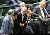اجتماع البرلمان الإيراني لدراسة أهلية الوزراء المقترحين لحكومة بزشكيان