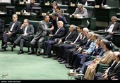 اجتماع البرلمان الإيراني لدراسة أهلية الوزراء المقترحين لحكومة بزشكيان