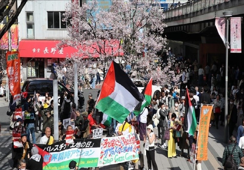 Tokyo Demonstrators Voice Solidarity with Gaza, Denounce Israeli Crimes