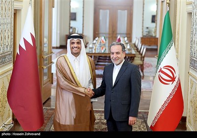 Foreign Ministers of Iran, Qatar Meet in Tehran