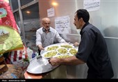 خدمترسانی بیوقفه خادمان همدانی به زائران حسینی در ایام اربعین