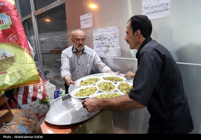 موکبهای پذیرایی مسیر باز گشت زائرین اربعین حسینی در همدان- ع ...