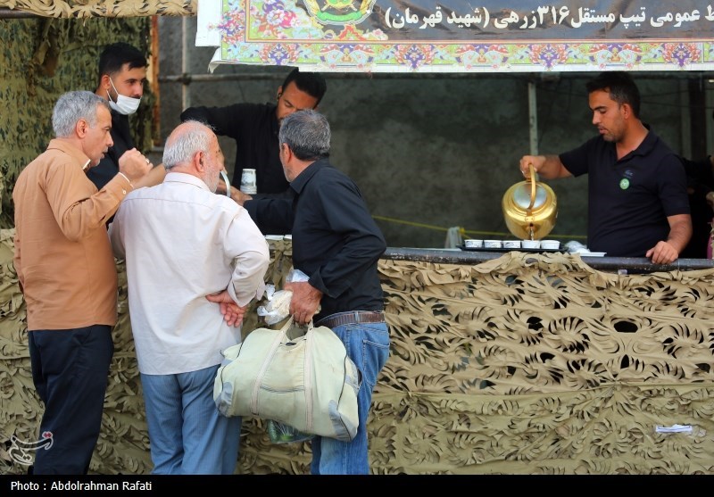 موکبهای پذیرایی مسیر باز گشت زائرین اربعین حسینی در همدان- ع ...